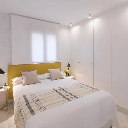 Premium Apartment & Free Parking By Ele Apartments Málaga Extérieur photo